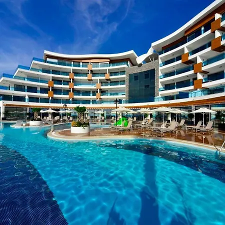 Absolute @ Elite Admiral Residences 4* Konakli