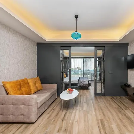 Absolute @ Elite Admiral Residences 4*