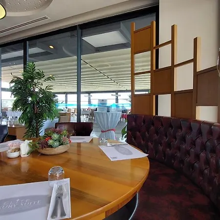 Absolute @ Elite Admiral Residences
